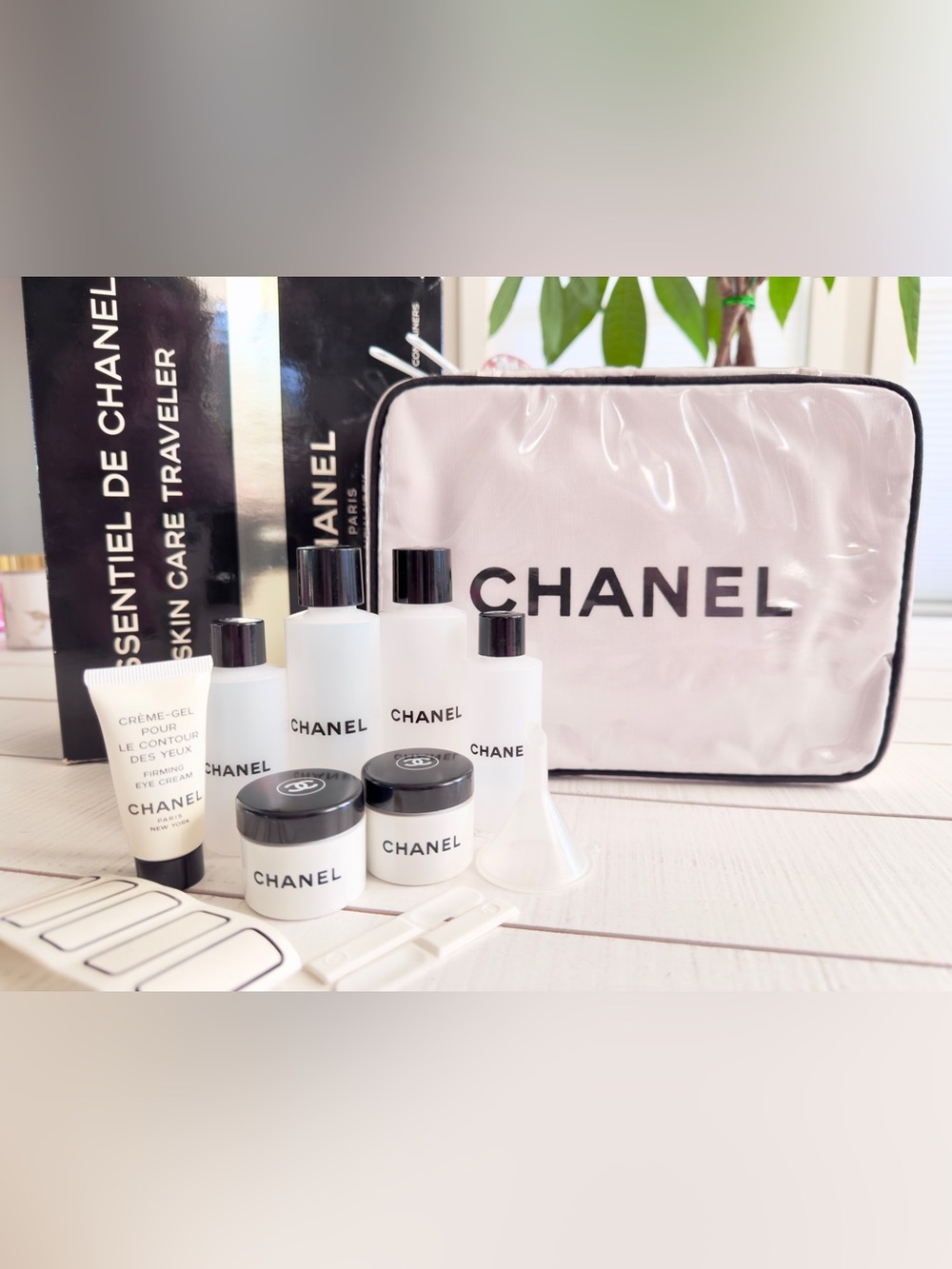 Chanel Makeup Traveler Cosmetics Toiletries Bag